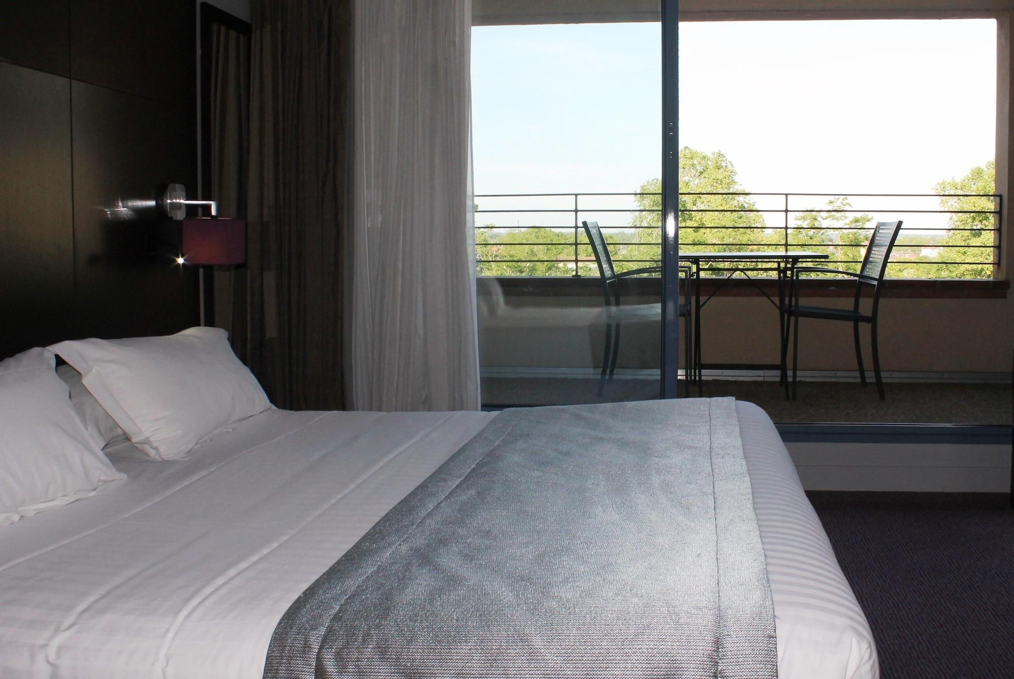 Abbaye Des Capucins Spa & Resort มงโตบ็อง ภายนอก รูปภาพ
