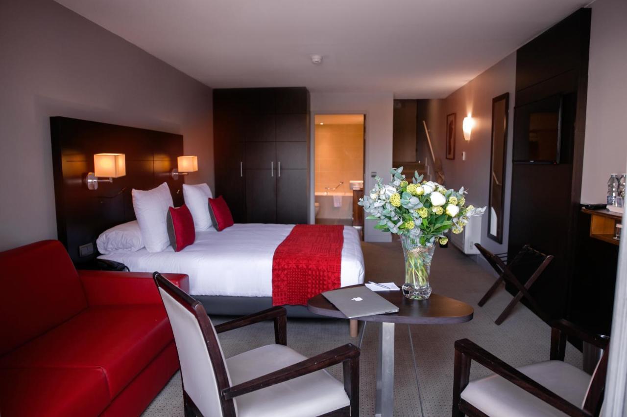 Abbaye Des Capucins Spa & Resort มงโตบ็อง ภายนอก รูปภาพ