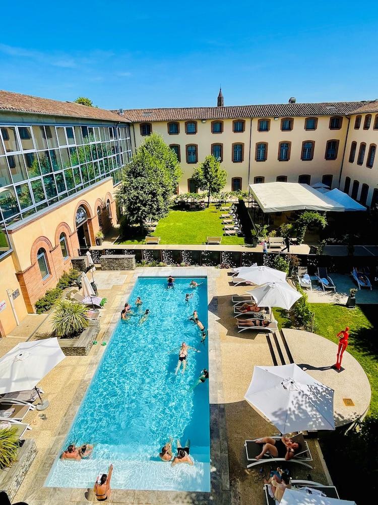 Abbaye Des Capucins Spa & Resort มงโตบ็อง ภายนอก รูปภาพ