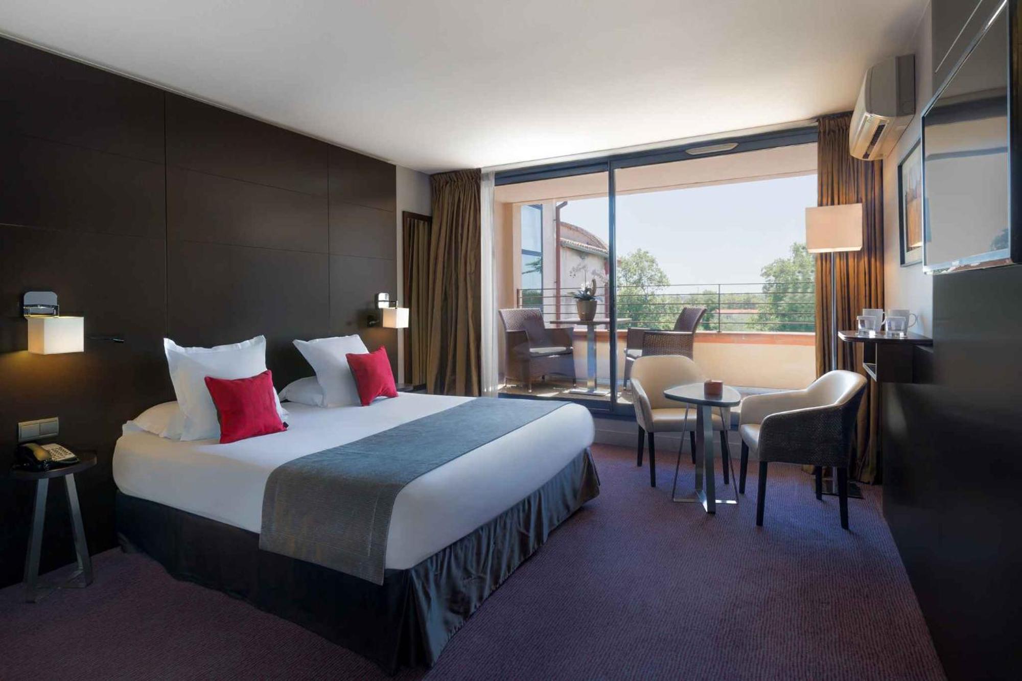 Abbaye Des Capucins Spa & Resort มงโตบ็อง ภายนอก รูปภาพ