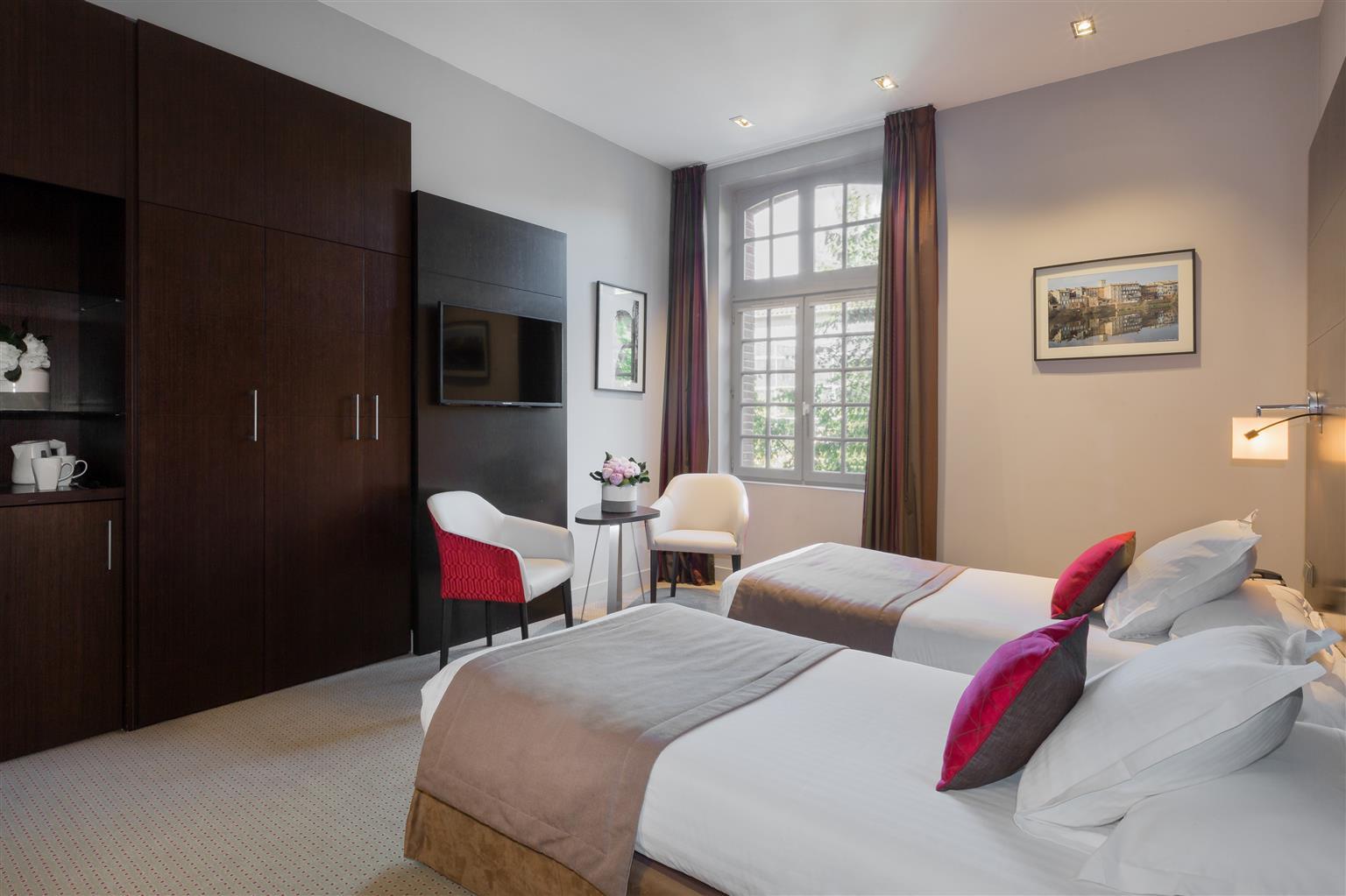 Abbaye Des Capucins Spa & Resort มงโตบ็อง ภายนอก รูปภาพ